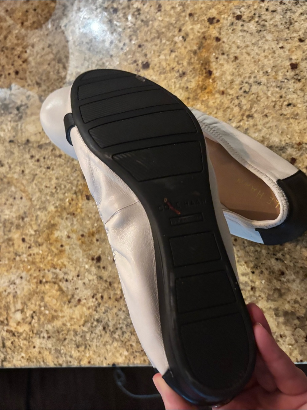 Cole Haan Tova Bow Ballet Flats Ivory Black Leather 8.5 - Picture 5 of 11